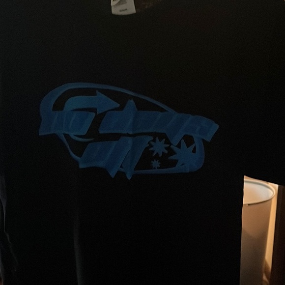 TMS No Day’s off Tee 💙🏦 - Picture 1 of 2